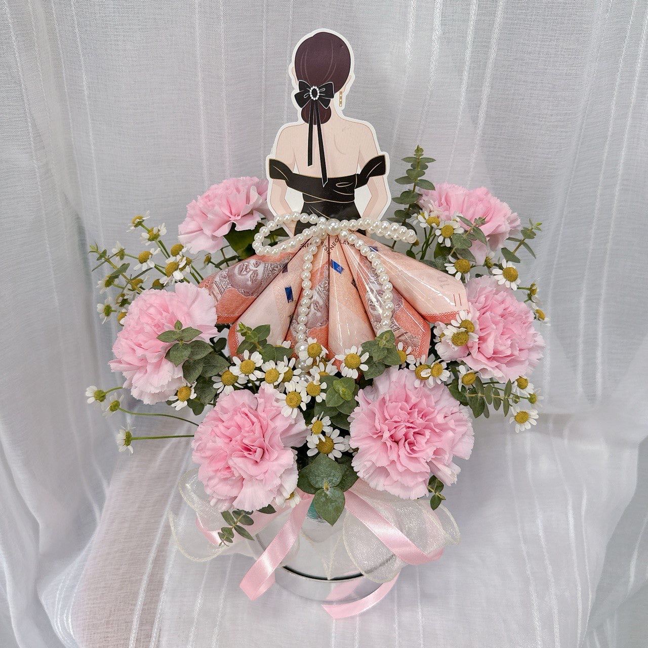 Elegant Lady Money Bloom