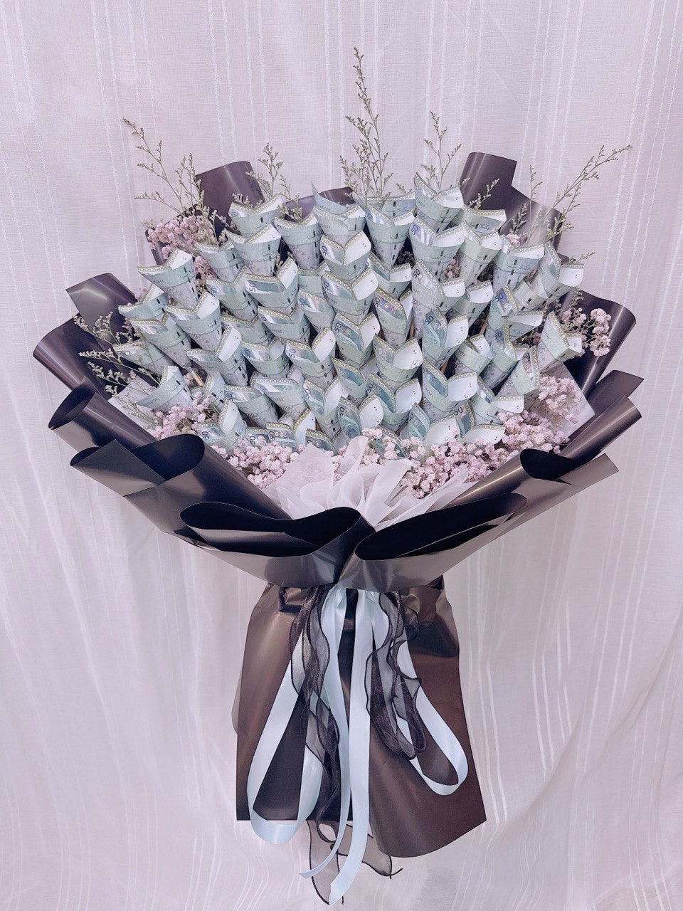Grande Luxe Prosperity Bouquet