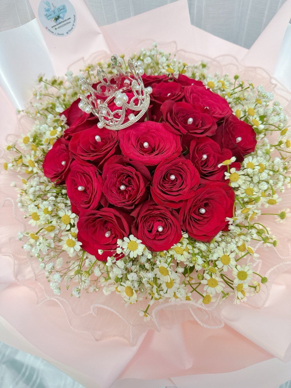 Queen of Hearts Rose Bouquet