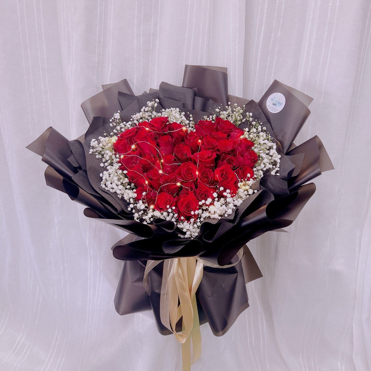 Heart of Love Rose Bouquet