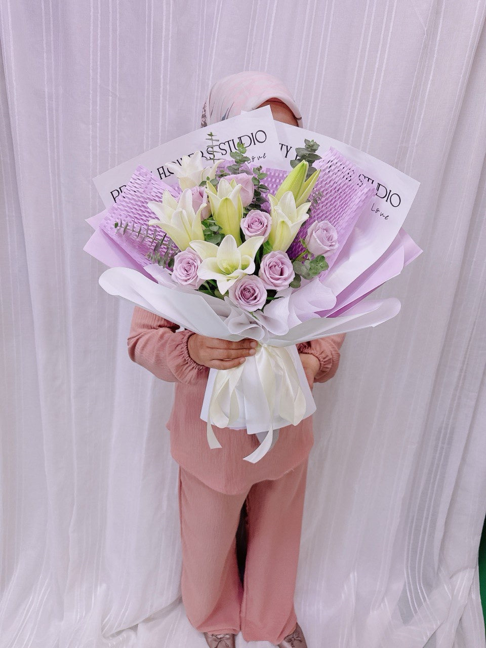 Lilac Grace Lily & Rose Bouquet