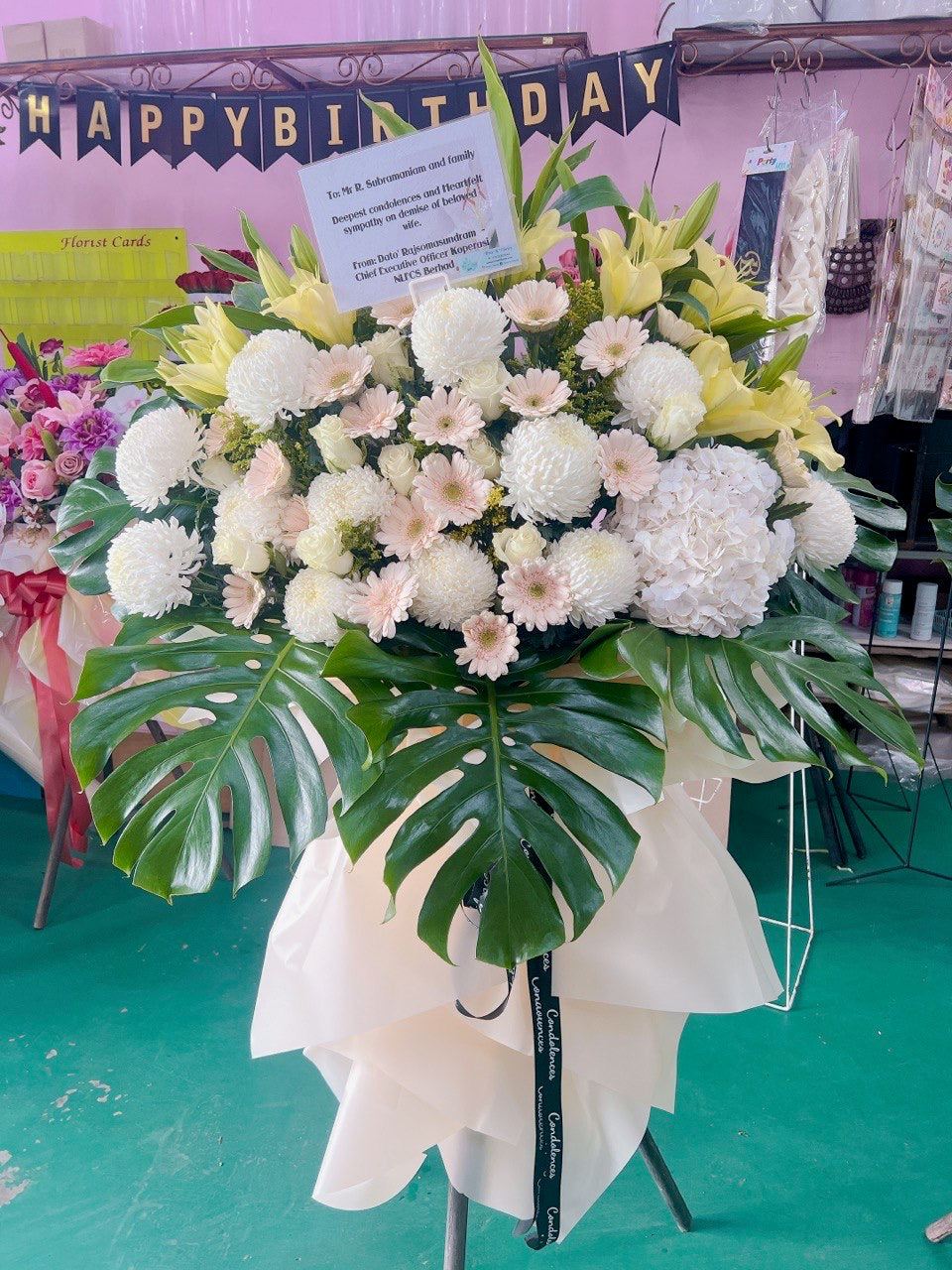 Tranquil Farewell Condolence Stand