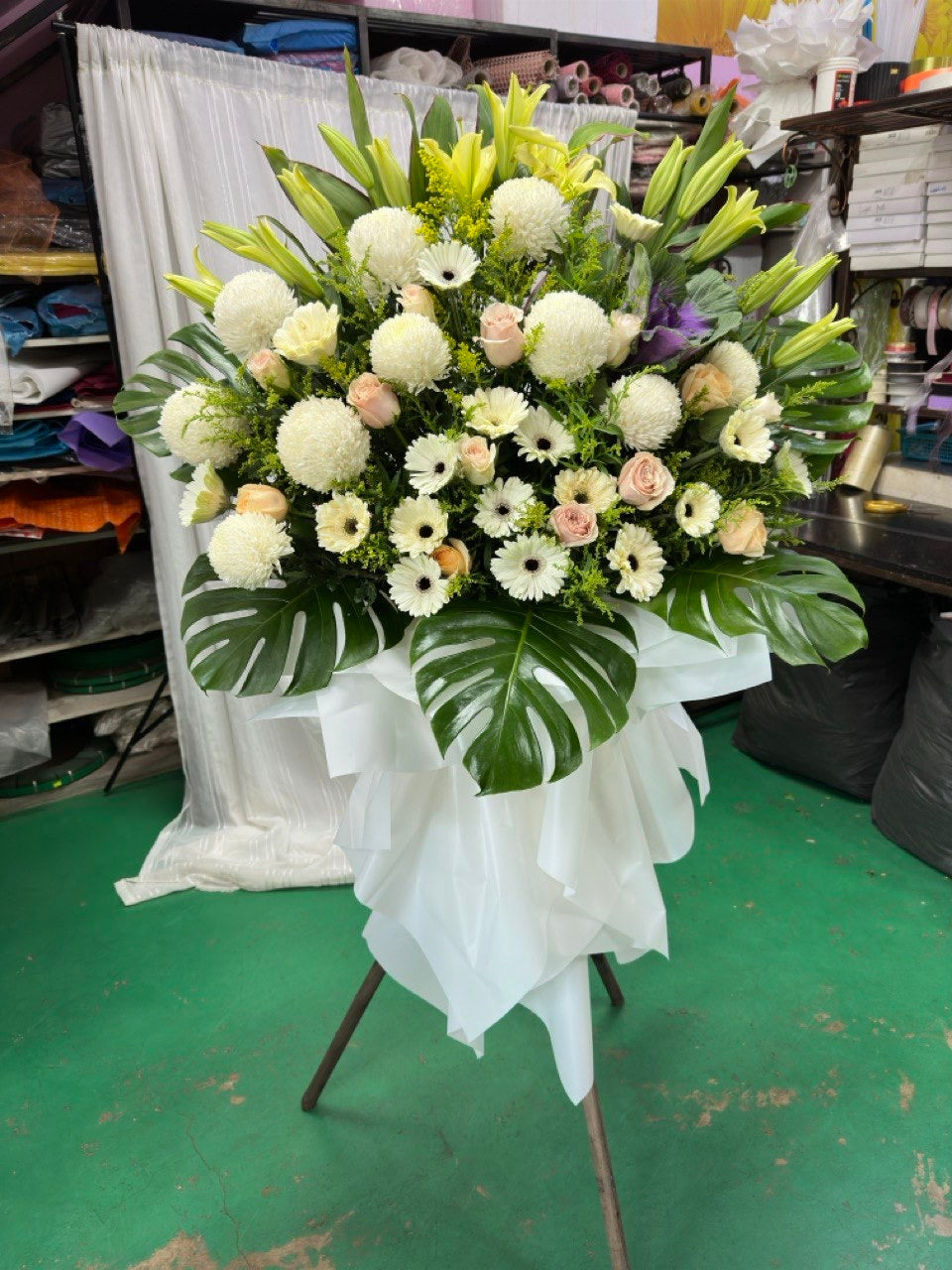 Eternal Light Condolence Stand(3pics)