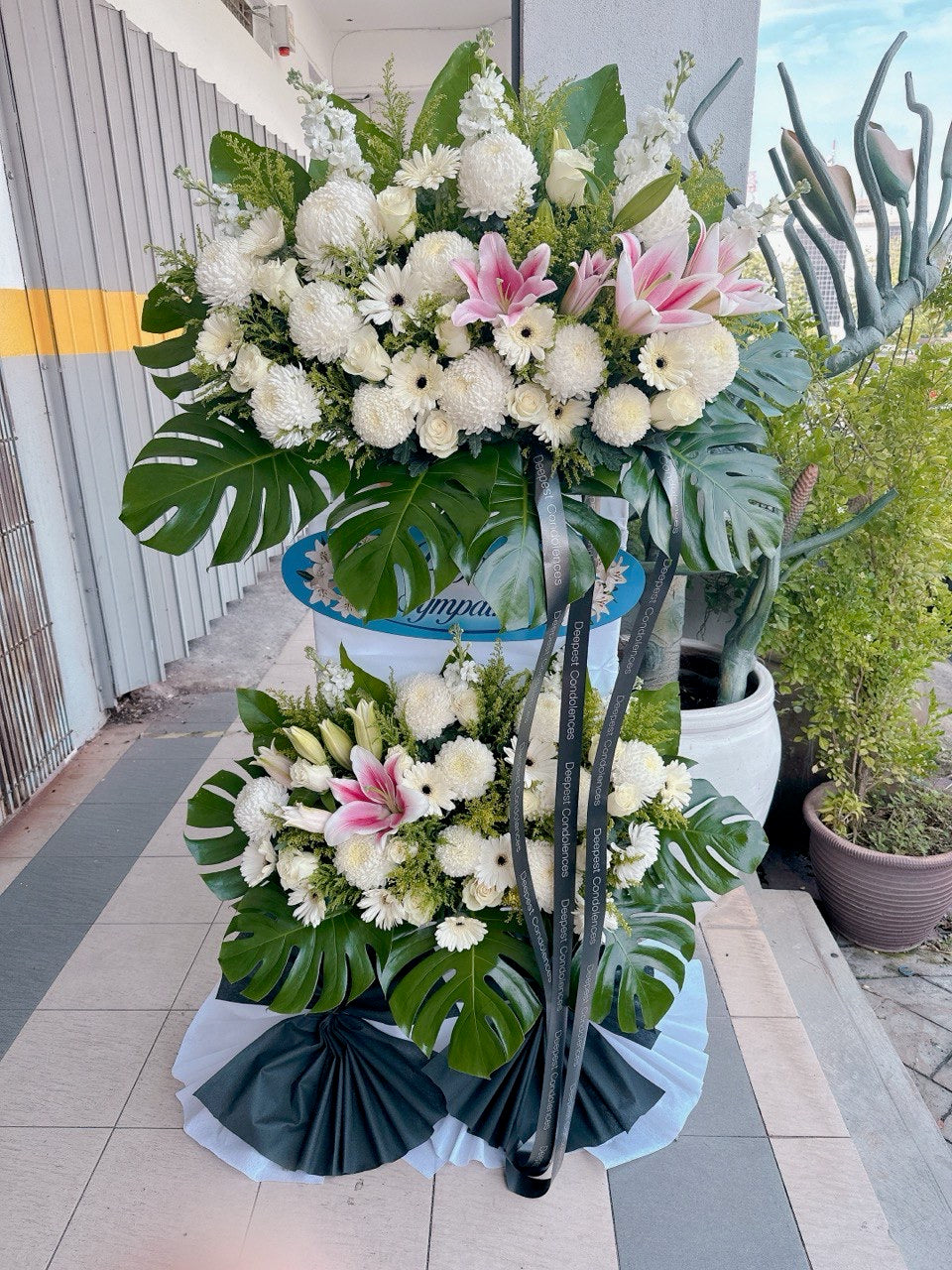 Eternal Serenity Double-Tier Stand