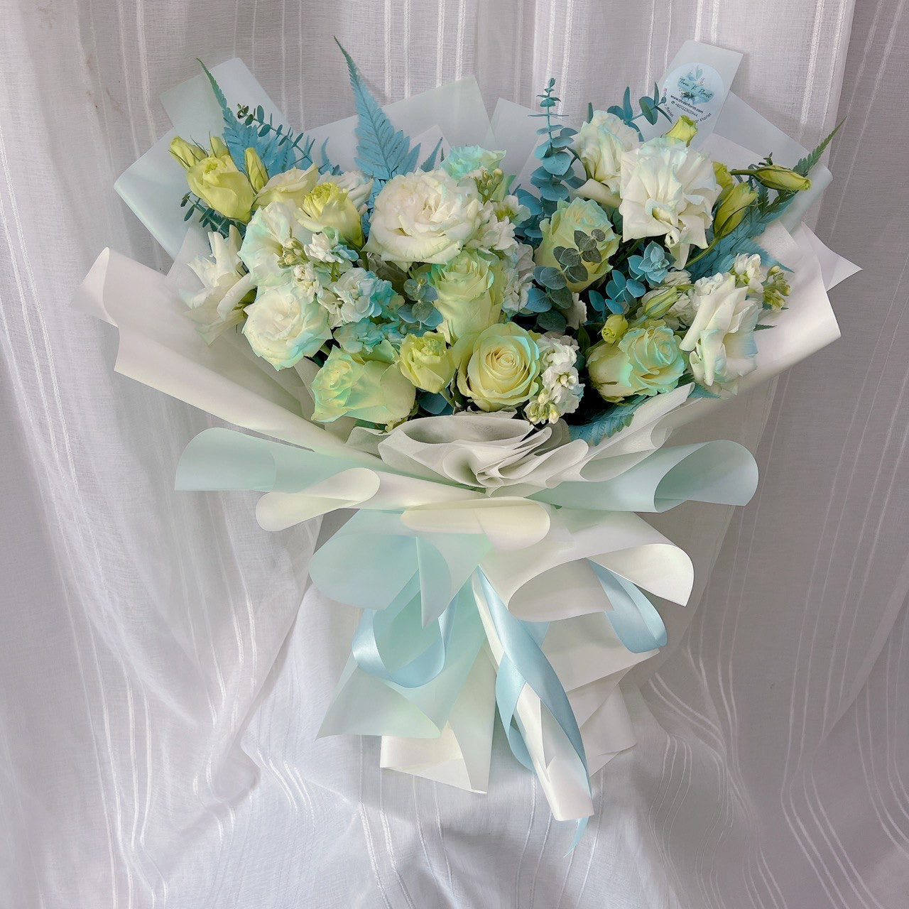Blue & White Rose Serenity