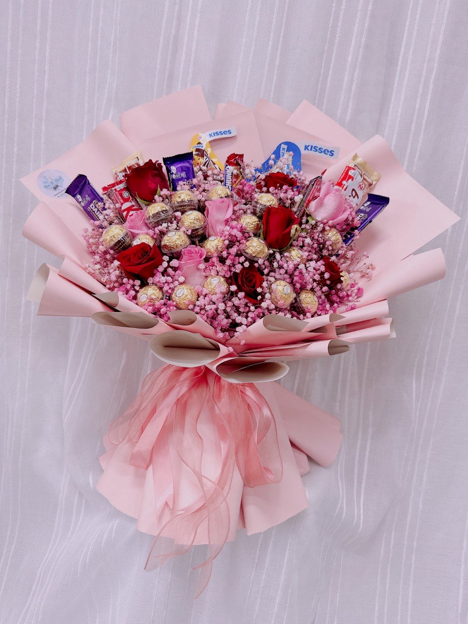 Rosé Indulgence Chocolate Bouquet