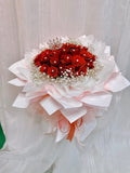 Queen’s Crown Red Rose Bouquet
