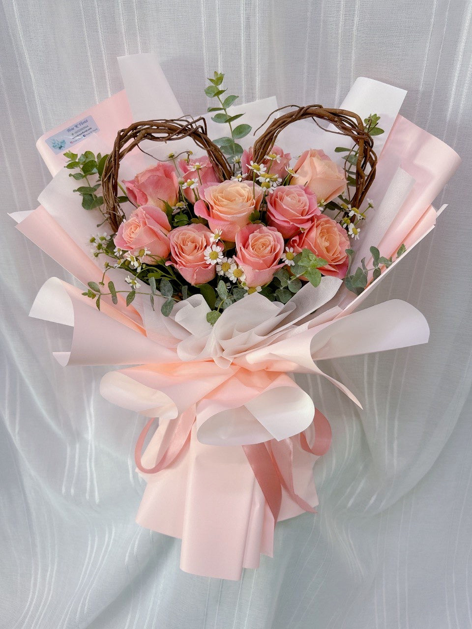 Peach Heart Rose Bouquet
