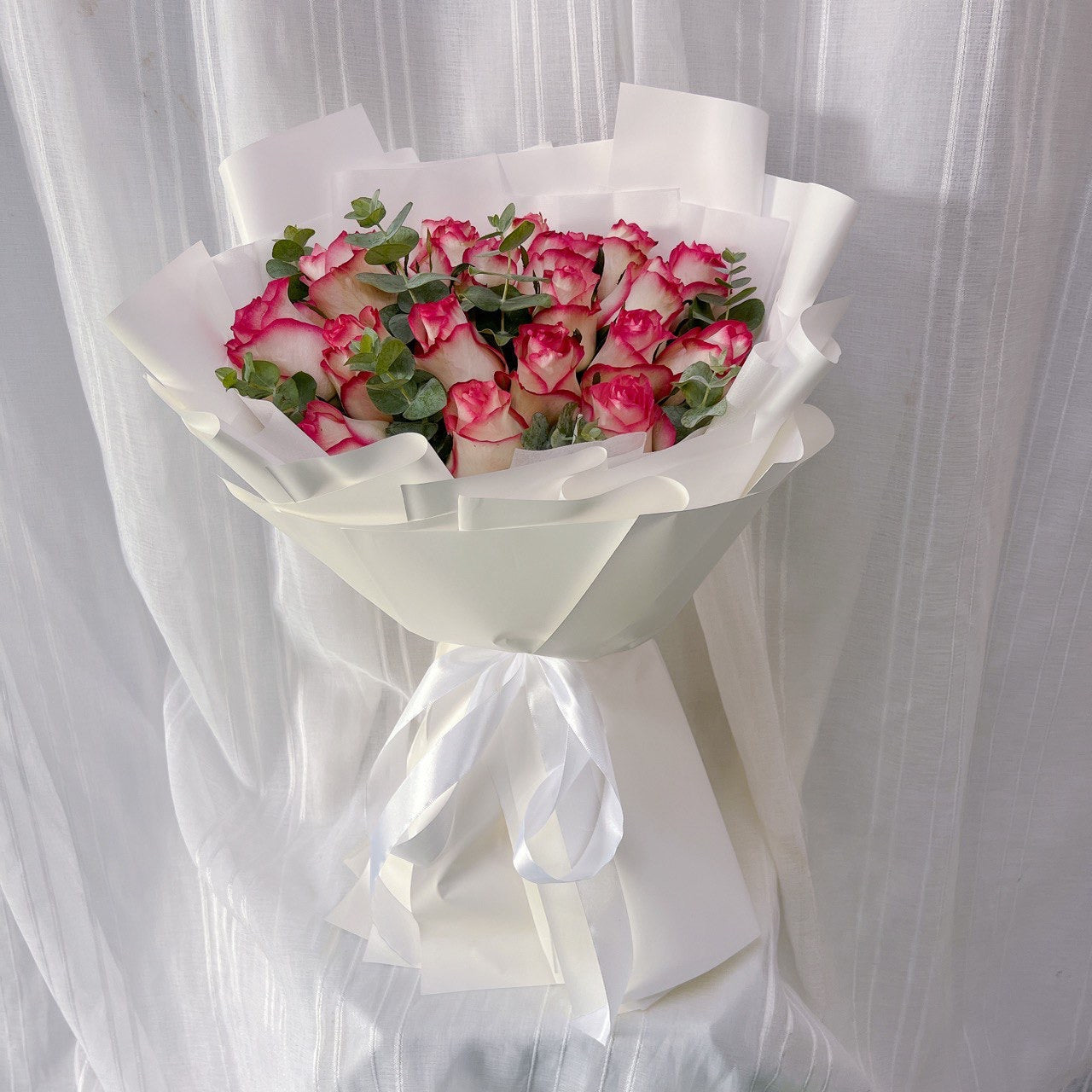 Pink Edge Rose Bouquet