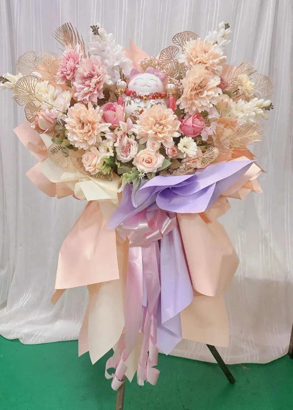 Blush Fortune Luxe Opening Stand