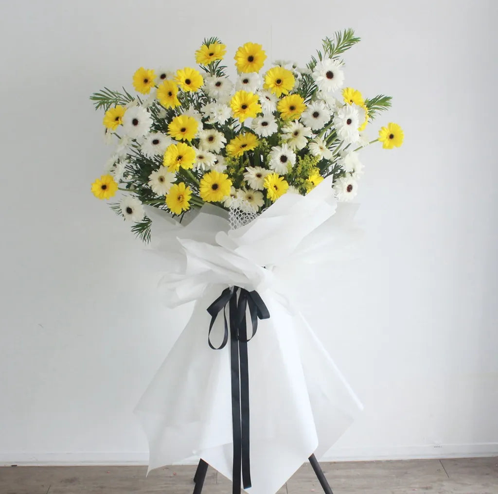 Sunlit Tribute Condolence Stand