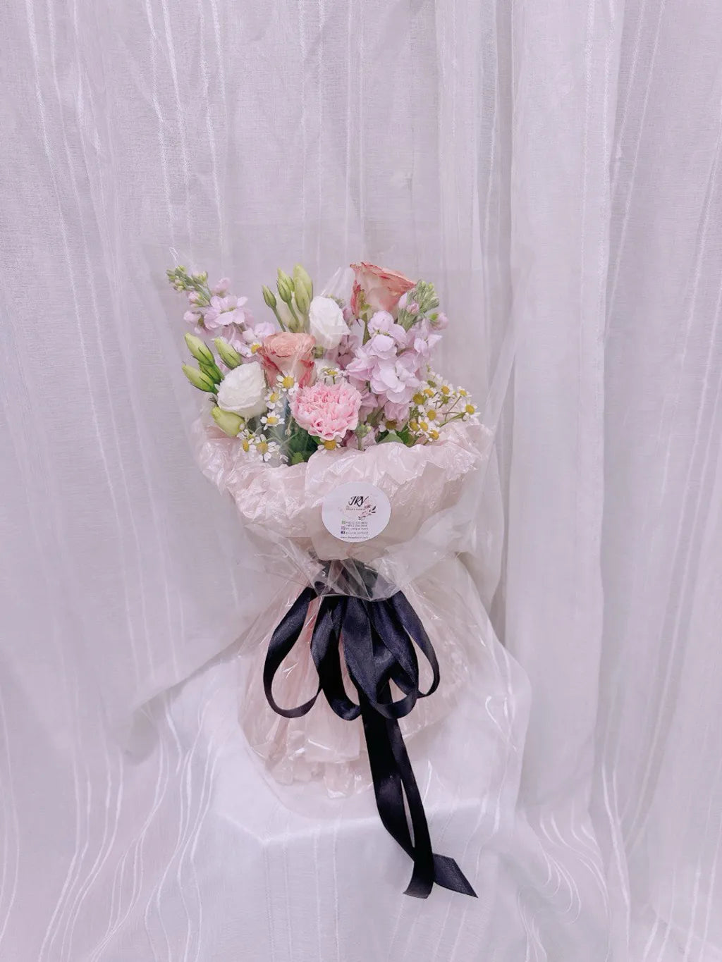 Soft Blush Garden Petite Bouquet