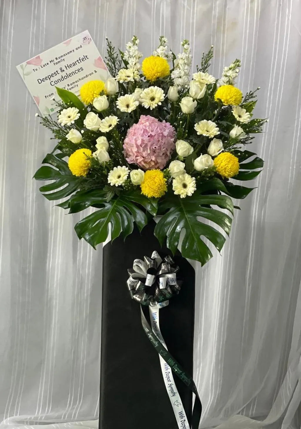 Golden Comfort Condolence Stand