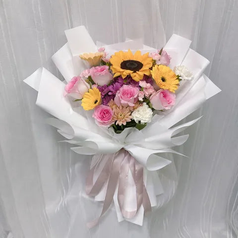 Sunlit Blush Garden Bouquet